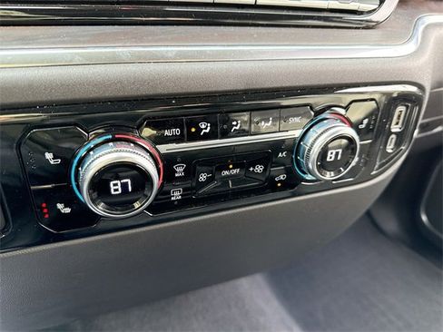 Used 2022 GMC Sierra 1500 SLT w/ Max Trailering Package image 19