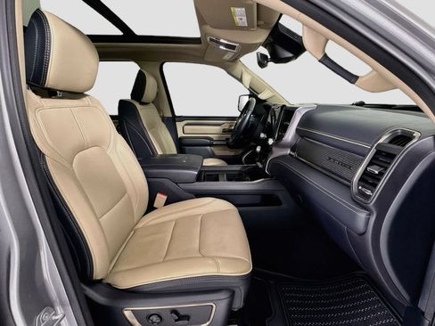 Used 2019 RAM 1500 Limited AWD/4WD image 30