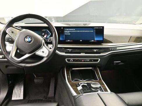Used 2023 BMW X7 xDrive40i AWD/4WD image 24