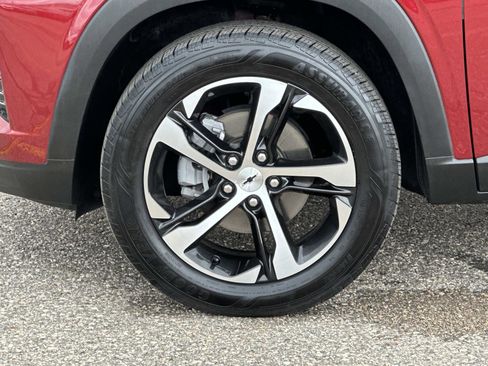 Certified 2024 Chevrolet Trax RS w/ Driver Confidence Package FWD image 8