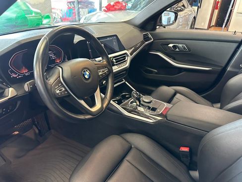 Used 2020 BMW 330i Sedan w/ Convenience Package image 27