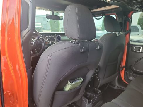 Used 2020 Jeep Wrangler Unlimited Sport S w/ Sun And Sound Package AWD/4WD image 11
