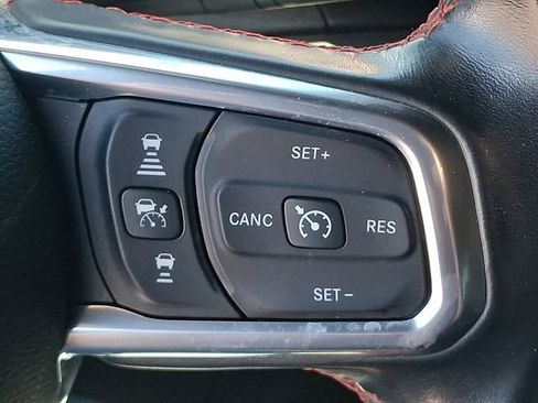 Used 2022 Jeep Wrangler Unlimited Rubicon w/ Safety Group AWD/4WD image 22