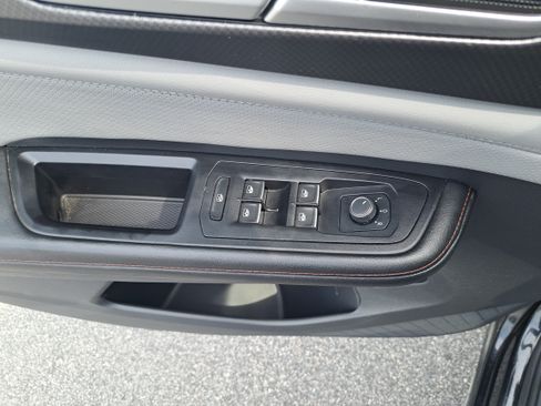 Used 2024 Volkswagen Atlas Peak Edition SEL AWD/4WD image 28