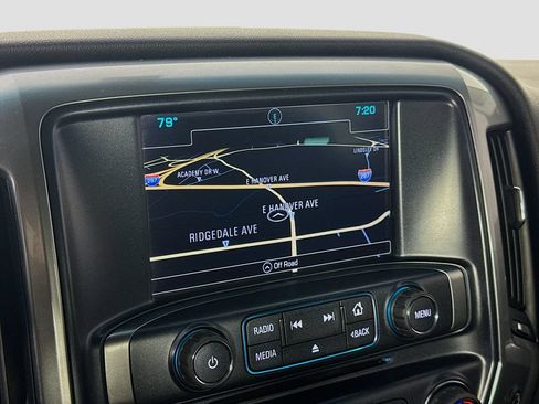 Used 2017 Chevrolet Silverado 1500 LT w/ Midnight Edition AWD/4WD image 15