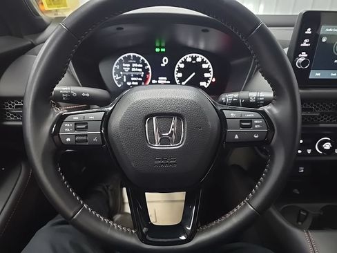 Certified 2026 Honda HR-V Sport image 18