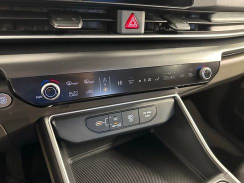 New 2026 Kia Carnival LXS image 26