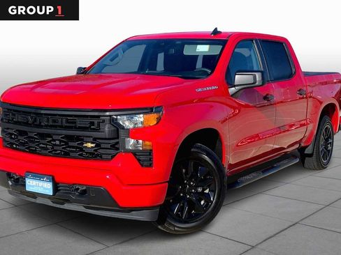 Certified 2022 Chevrolet Silverado 1500 Custom image 1