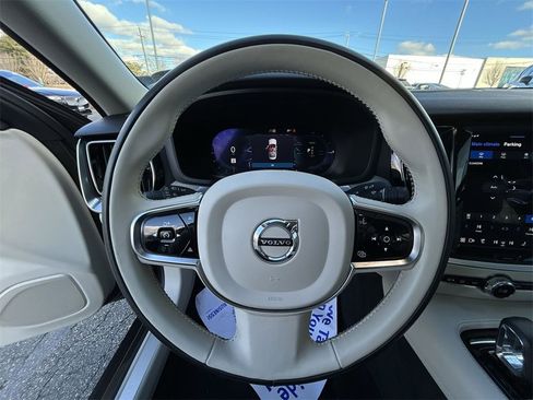 Used 2024 Volvo S60 T8 Plus w/ Climate Package image 18