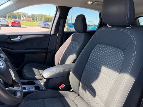 Used 2023 Ford Escape Active w/ Tech Pack #2 AWD/4WD image 16
