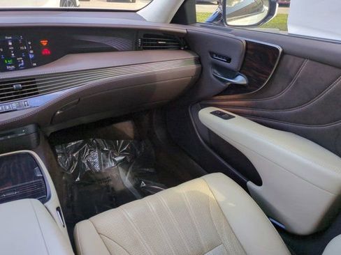 Used 2019 Lexus LS 500 500 Base image 15