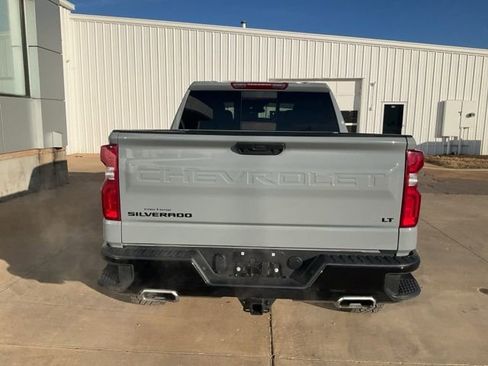 Used 2024 Chevrolet Silverado 1500 LT Trail Boss w/ Convenience Package II image 38