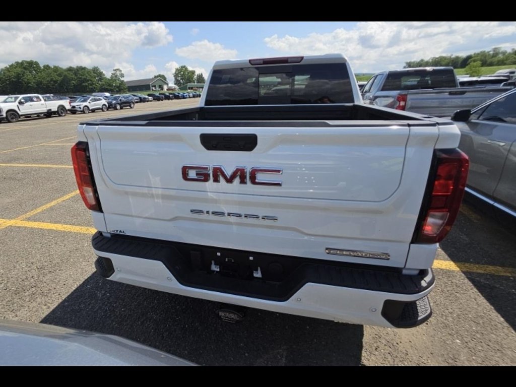 Used 2026 GMC Sierra 1500 Elevation w/ Elevation Premium Package AWD/4WD image 7