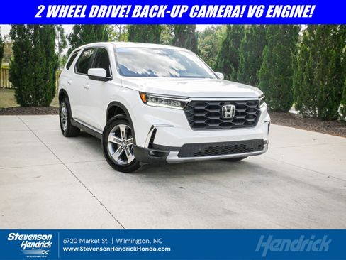 Used 2025 Honda Pilot EX-L image 1