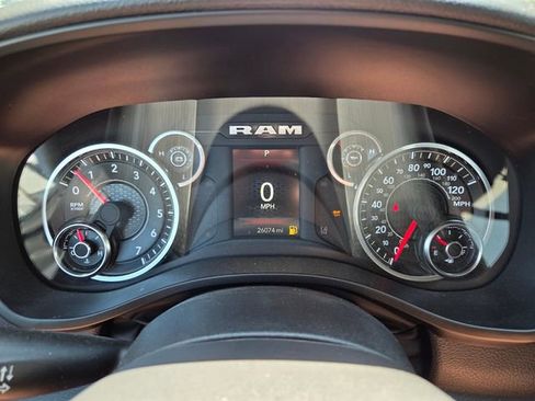 Certified 2025 RAM 1500 Tradesman w/ Night Edition image 29