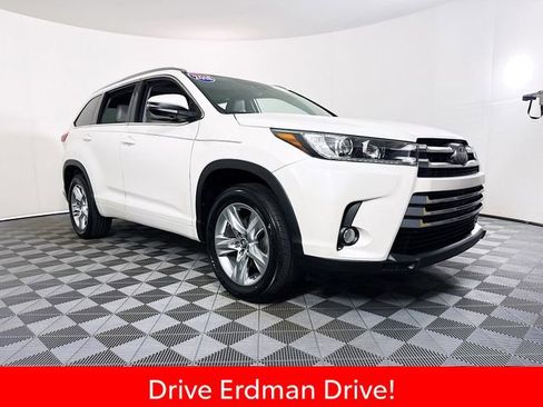 Certified 2018 Toyota Highlander Limited FWD image 1
