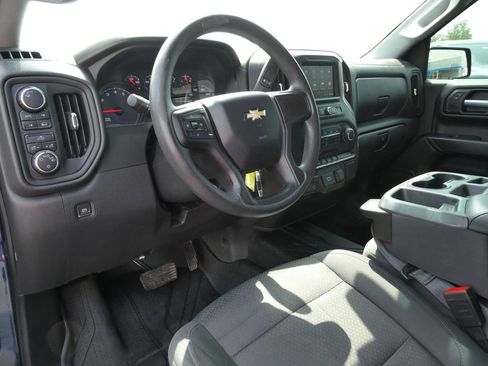 Used 2020 Chevrolet Silverado 1500 Custom w/ Custom Value Package AWD/4WD image 21