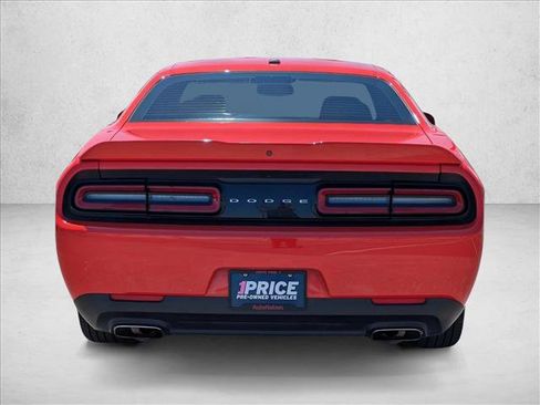Used 2021 Dodge Challenger SXT RWD image 7