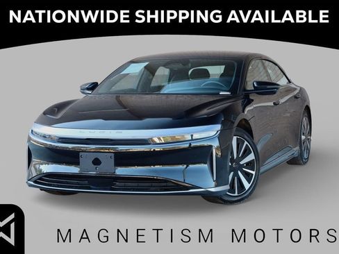 Used 2024 Lucid Air Touring image 1