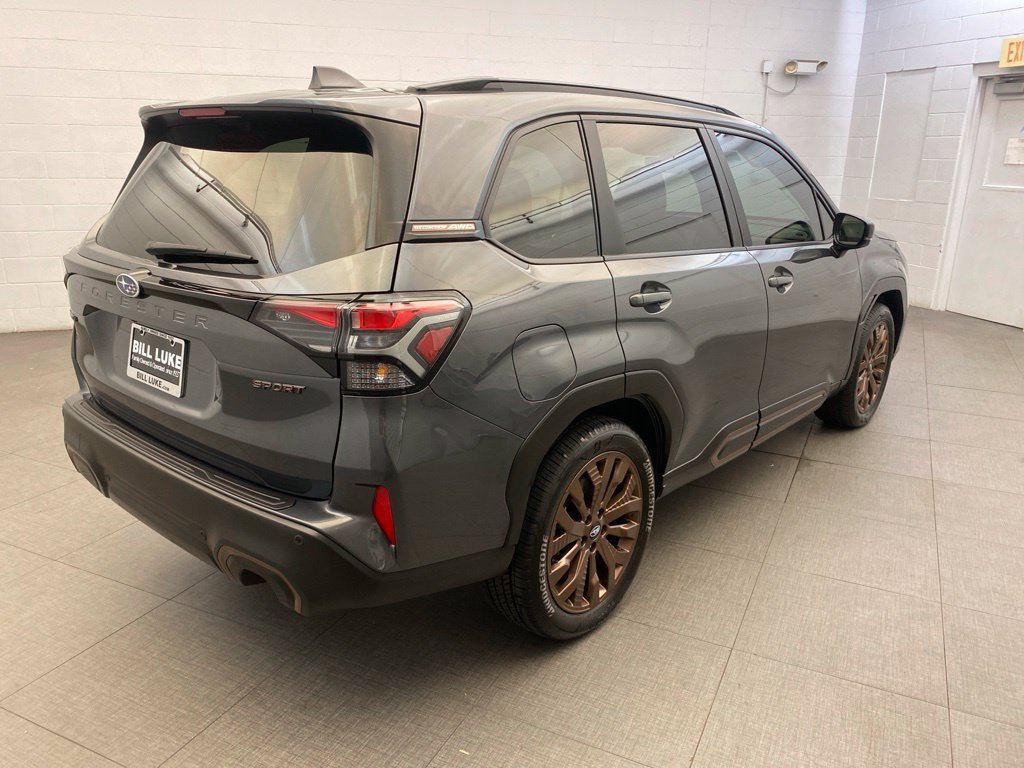 Used 2025 Subaru Forester Sport w/ Popular Package #1 AWD/4WD image 7