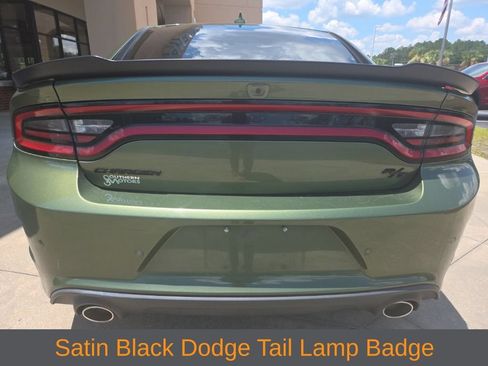Used 2022 Dodge Charger R/T w/ Blacktop Package RWD image 5