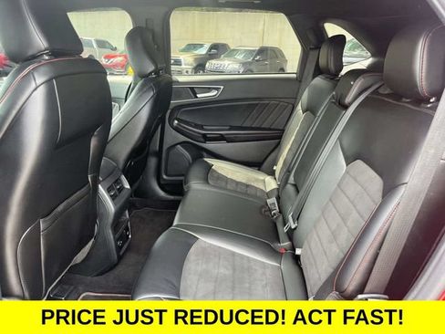 Certified 2022 Ford Edge ST-Line AWD/4WD image 12