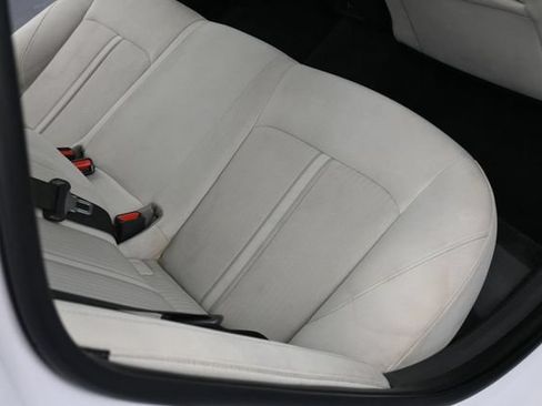 Used 2025 Hyundai Sonata SEL FWD image 32