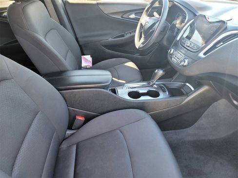 Used 2020 Chevrolet Malibu LT image 22