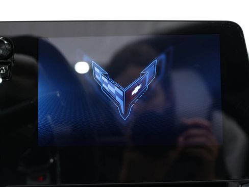 Used 2024 Chevrolet Corvette Stingray Preferred Cpe w/ 2LT image 41