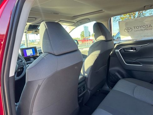 New 2025 Toyota RAV4 XLE w/ Convenience Package image 26