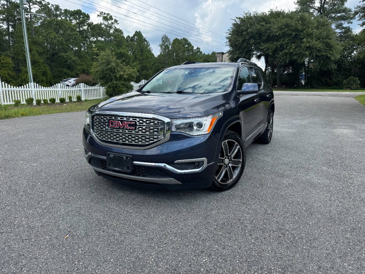 Used 2018 GMC Acadia Denali w/ Technology Package AWD/4WD image 29