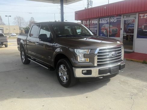 Used 2015 Ford F150 XLT w/ Equipment Group 302A Luxury image 1