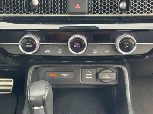 Used 2024 Honda Civic Sport image 14