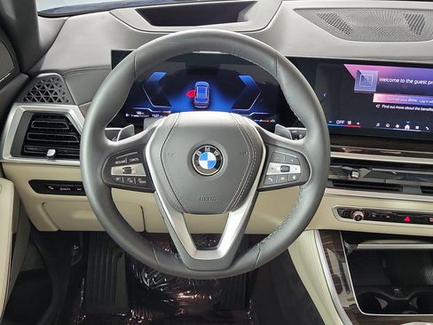 Certified 2024 BMW X5 xDrive40i w/ Premium Package AWD/4WD image 12