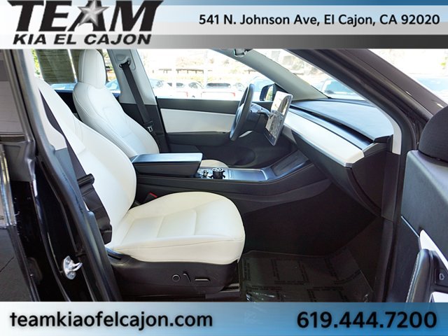 Used 2021 Tesla Model Y Long Range AWD/4WD image 13