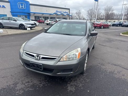 Used 2006 Honda Accord EX image 2