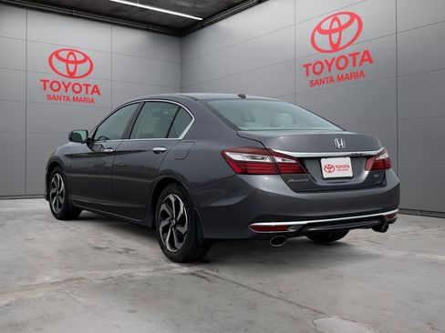 Used 2017 Honda Accord EX-L image 2