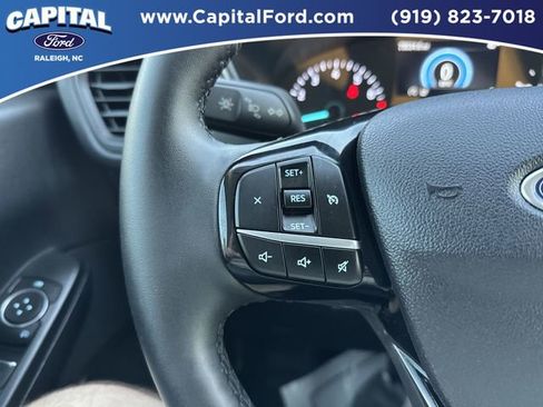 Certified 2022 Ford Escape SE w/ Convenience Package image 21