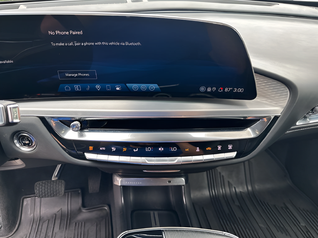 Certified 2024 Cadillac Lyriq Sport RWD image 24
