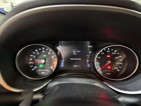 Used 2021 Jeep Compass 80th Special Edition w/ Sun and Sound Group image 7