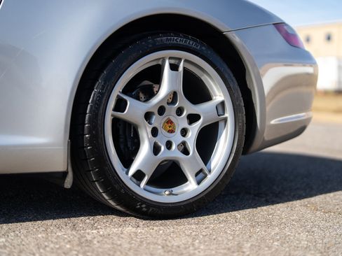 Used 2007 Porsche 911 Carrera image 24