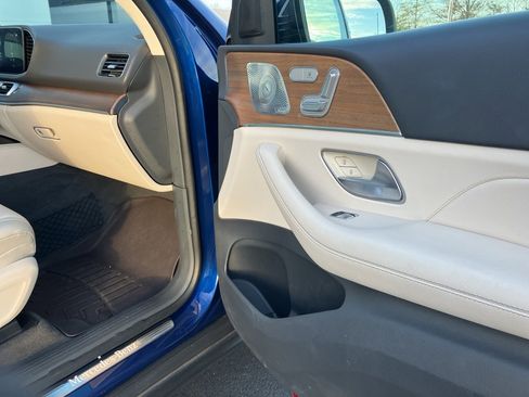 Used 2020 Mercedes-Benz GLE 350 4MATIC image 37