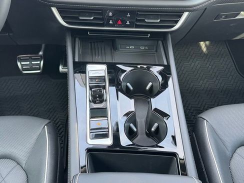 New 2026 Volkswagen Atlas SEL Premium R-Line AWD/4WD image 18