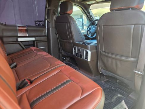 Used 2020 Ford F350 King Ranch w/ King Ranch Ultimate Package AWD/4WD image 12