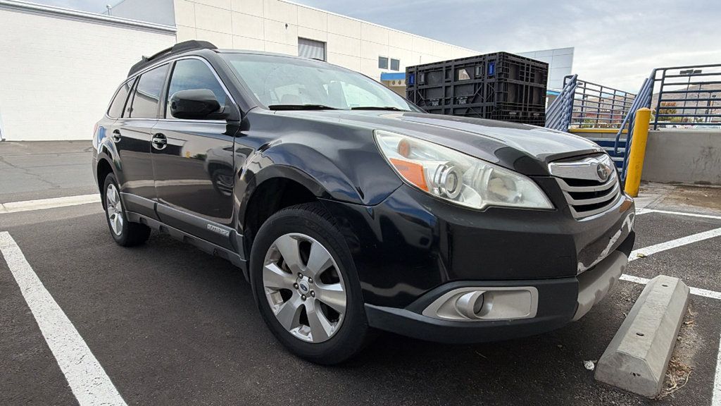 Used 2012 Subaru Outback 3.6R Limited AWD/4WD image 1