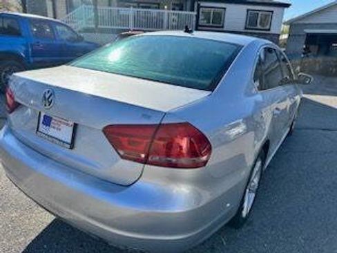Used 2013 Volkswagen Passat 2.5 SE image 26