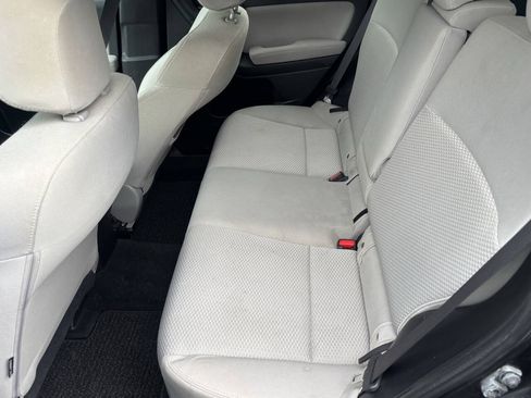Used 2014 Subaru Forester 2.5i Premium w/ All-Weather Package AWD/4WD image 9