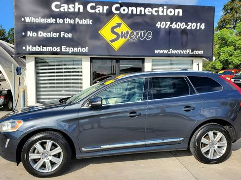 Used 2016 Volvo XC60 T6 w/ Proximity Package image 10