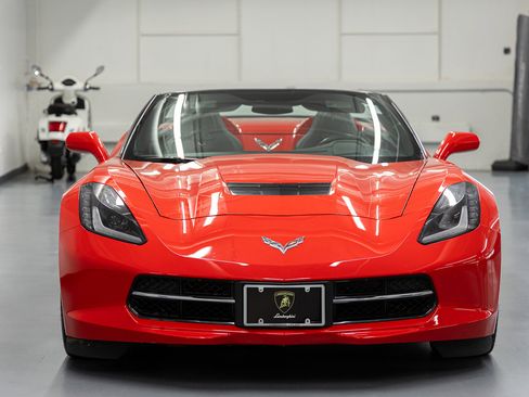 Used 2014 Chevrolet Corvette Stingray Convertible w/ 3LT Preferred Equipment Group RWD image 7