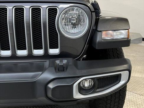 Certified 2022 Jeep Wrangler Unlimited Sahara w/ Cold Weather Group image 40